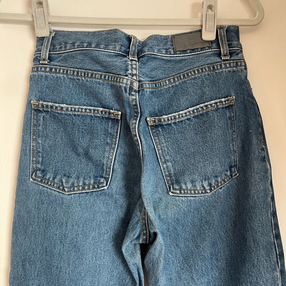 CARMAR jeans size 26 - distressed